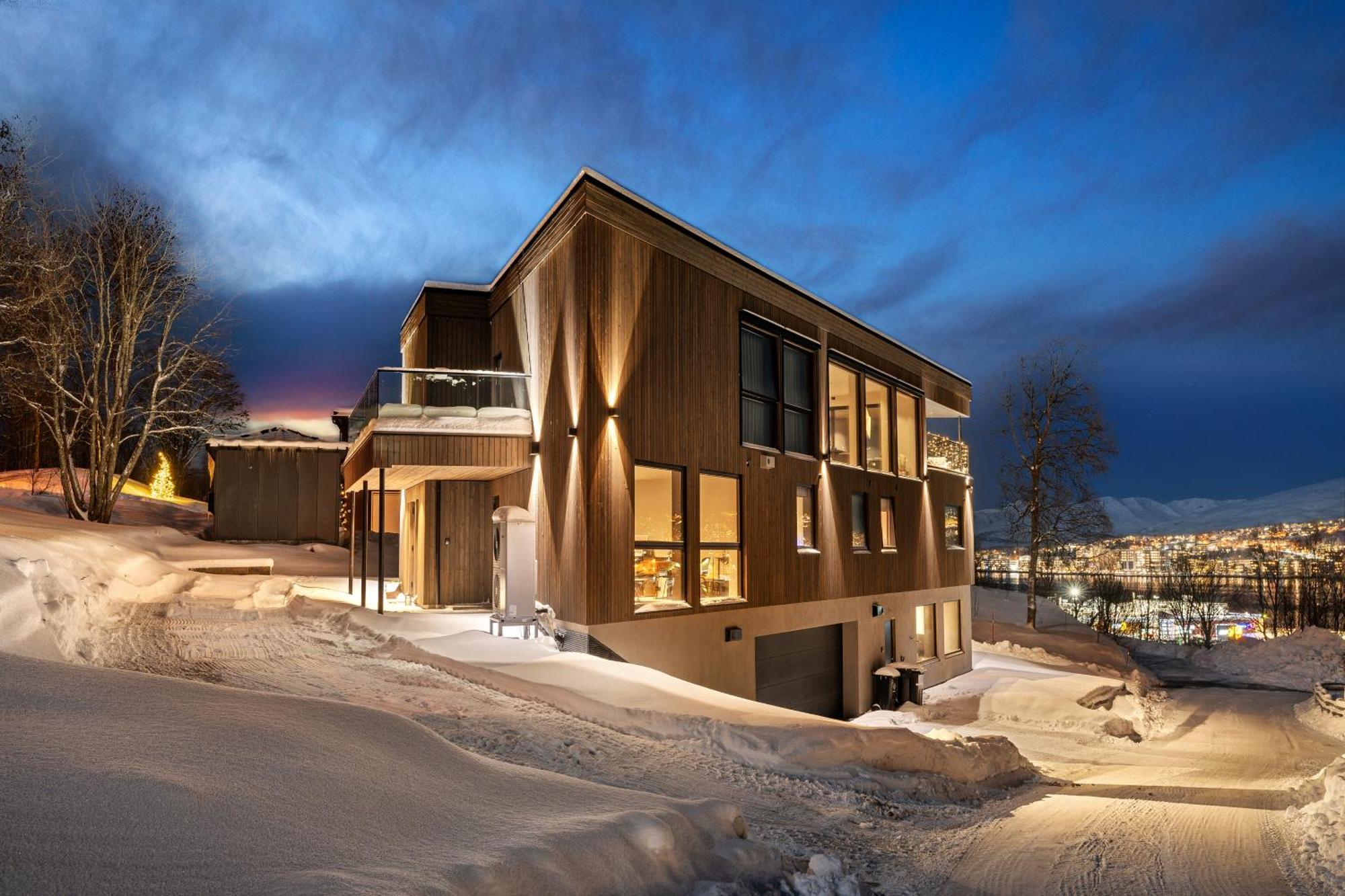 Arctic Homes - The View Tromsø Kültér fotó