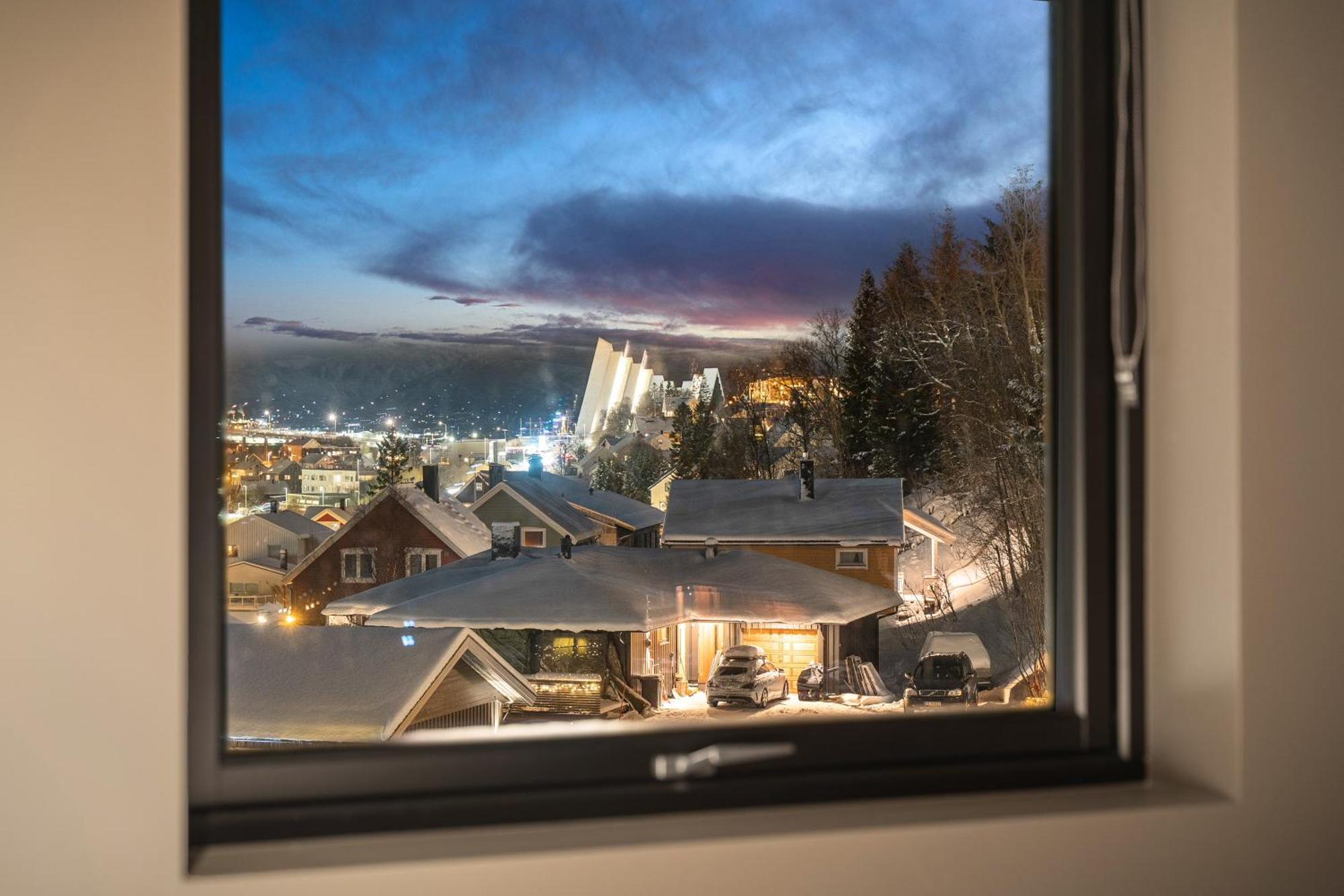 Arctic Homes - The View Tromsø Kültér fotó